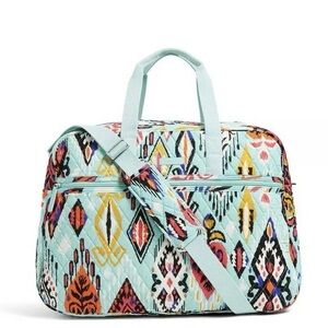 Vera Bradley Quilted Grand Traveler Bag “Pueblo” Pattern